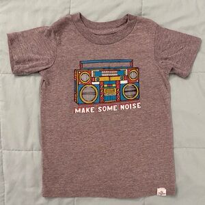 Kid Dangerous ‘Make Some Noise’ Graphic T-Shirt - Gray